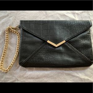 Express vegan leather wristlet